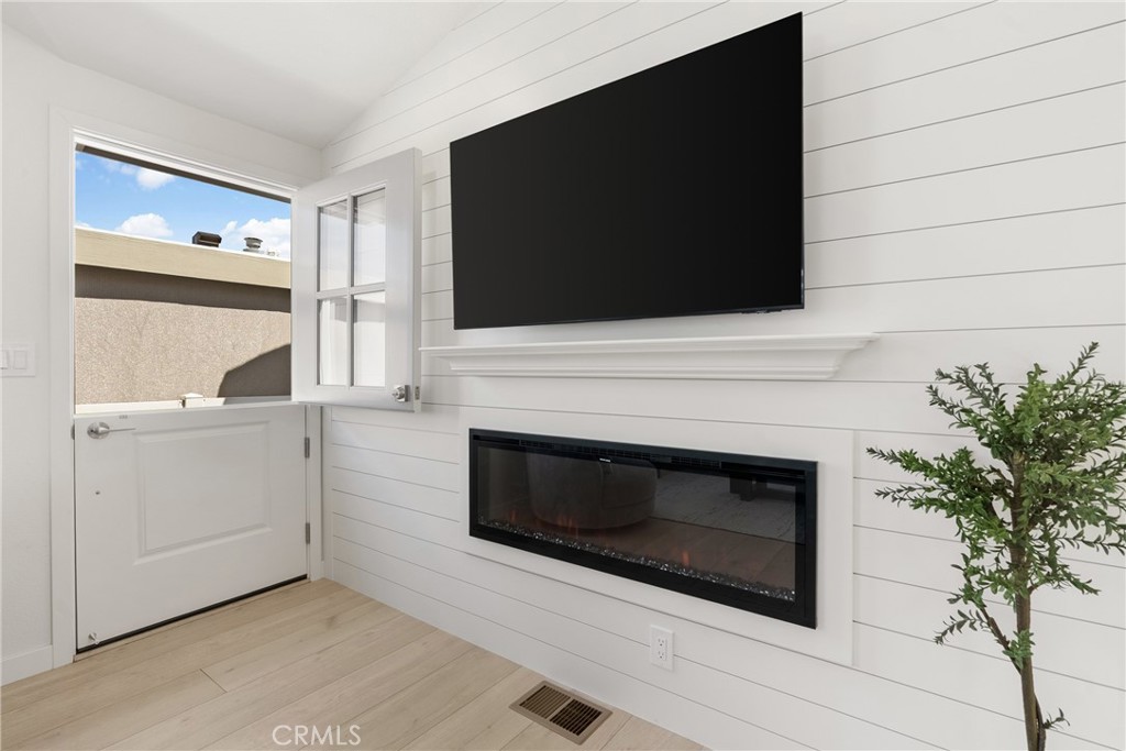 268 Revere Way Property Photo 8