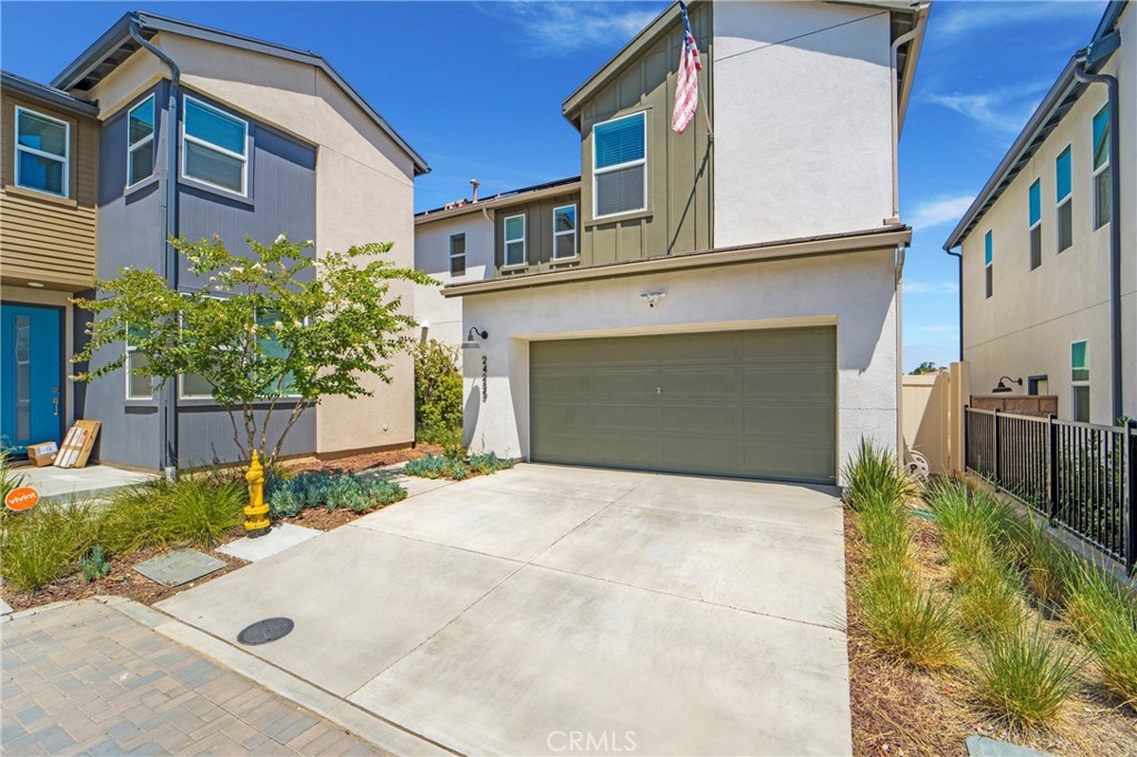 24235 Juni Ct Property Photo 3