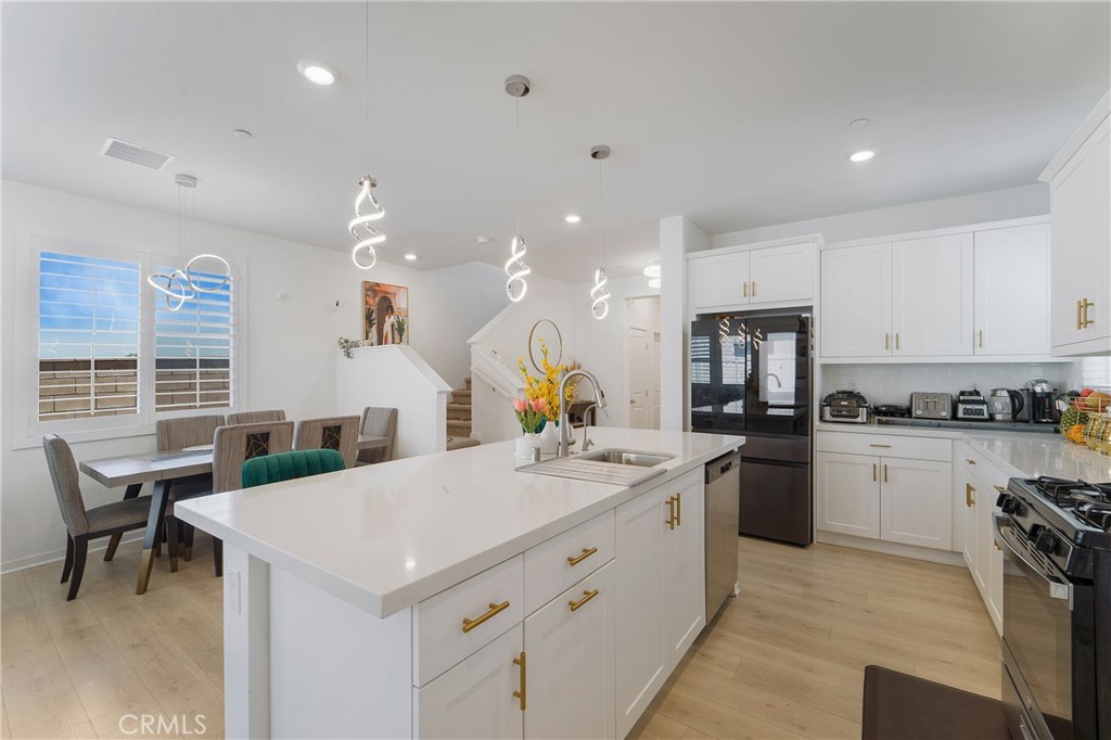 24235 Juni Ct Property Photo 7