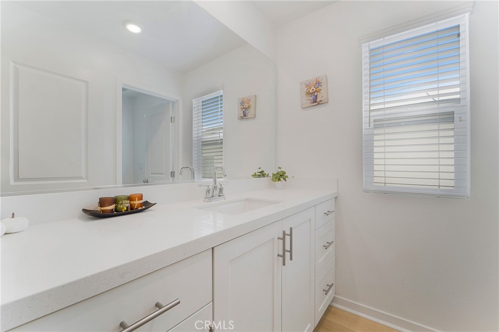 24235 Juni Ct Property Photo 14