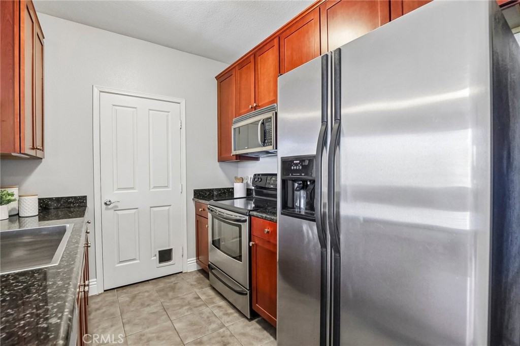 22681 Oakgrove Unit 233 Property Photo 9