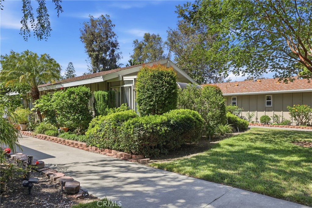 649 Avenida Sevilla # A Property Photo 1