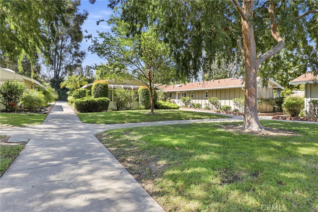 649 Avenida Sevilla # A Property Photo 32