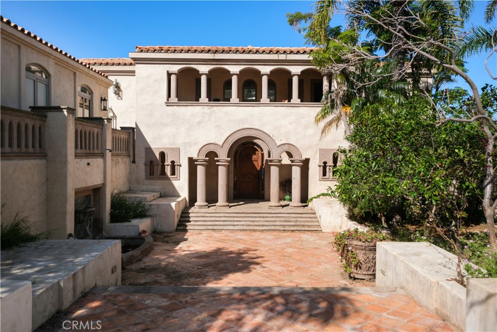 53 Marguerite Property Photo 3