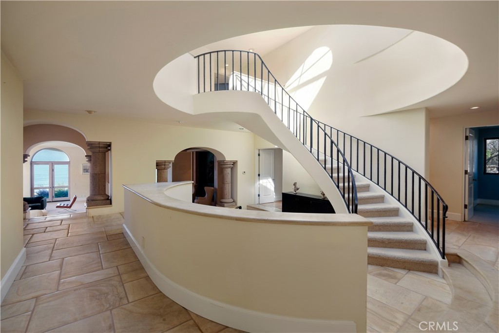 53 Marguerite Property Photo 6