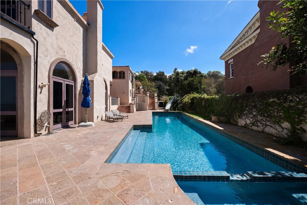 53 Marguerite Property Photo 12