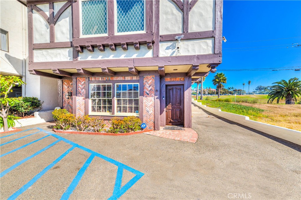 2449 S El Camino Real Property Photo 3