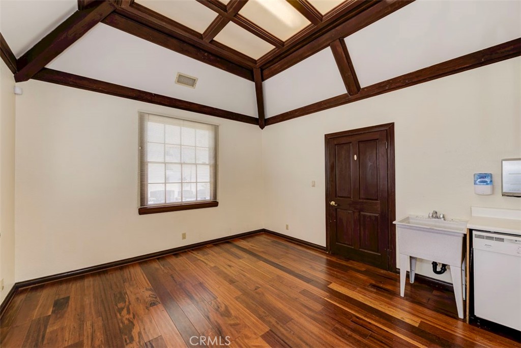 2449 S El Camino Real Property Photo 20