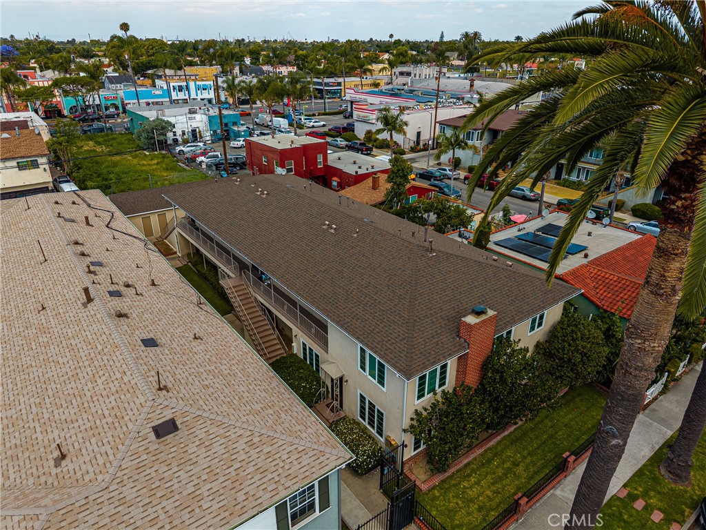 2045 Pine Property Photo 4