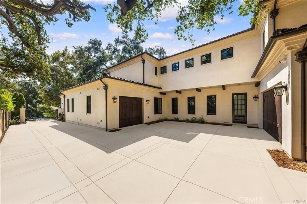 81 Hacienda Drive Property Photo 37