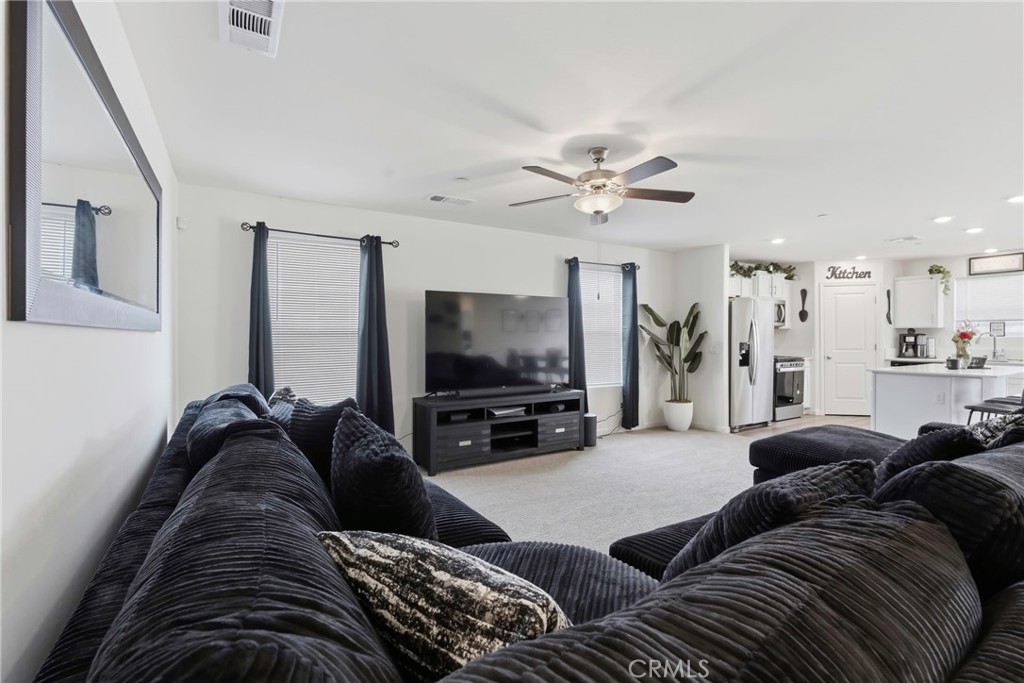 8716 Akero Property Photo 5