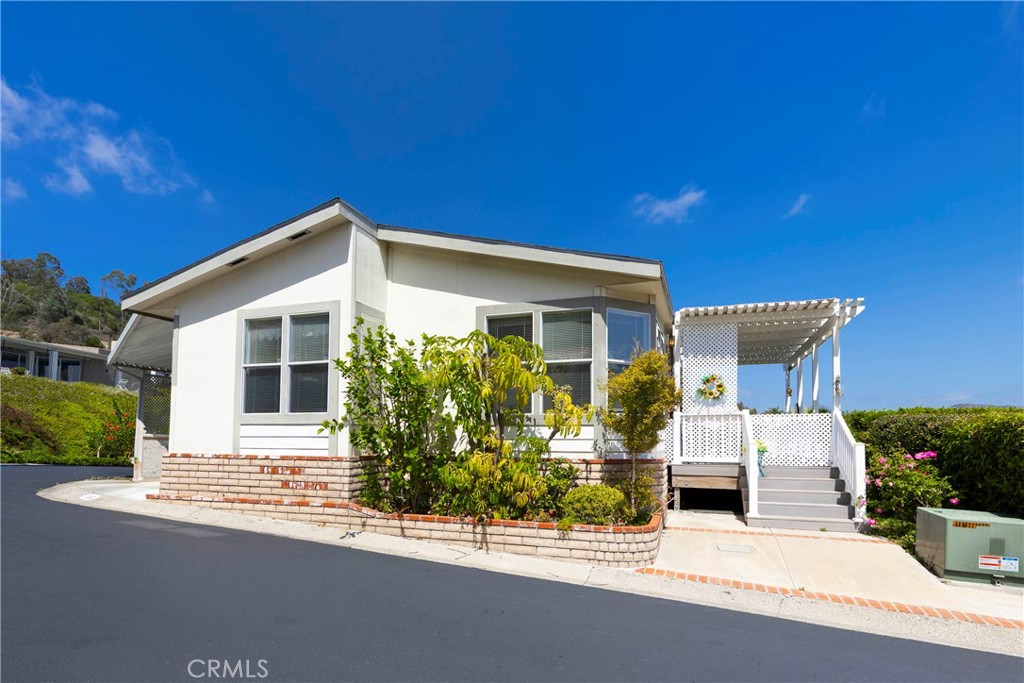 27703 Ortega 136 Property Photo 3