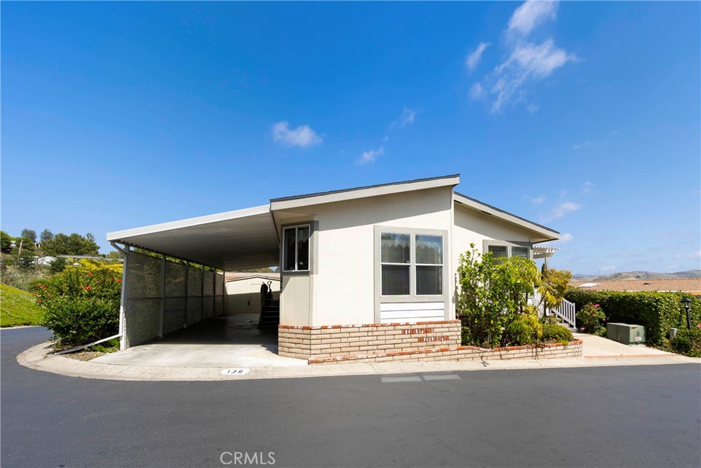 27703 Ortega 136 Property Photo 4