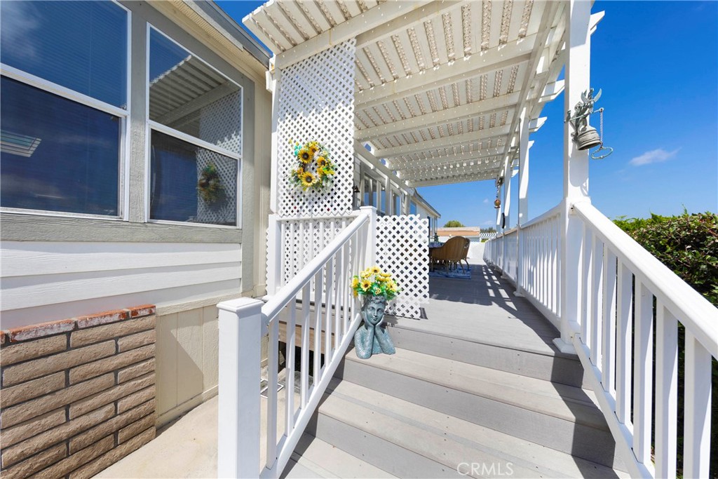27703 Ortega 136 Property Photo 5