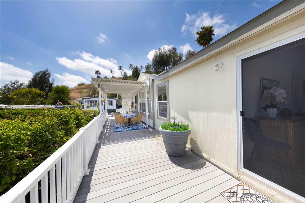 27703 Ortega 136 Property Photo 6
