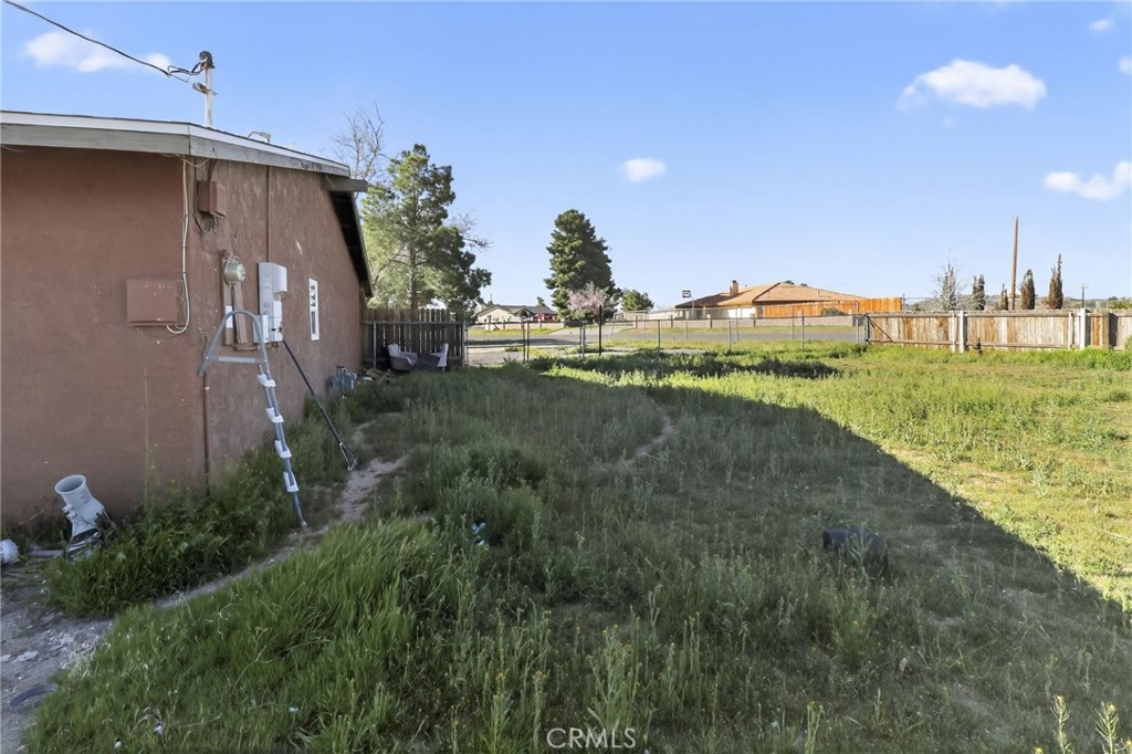 15190 Cheyenne Property Photo 5