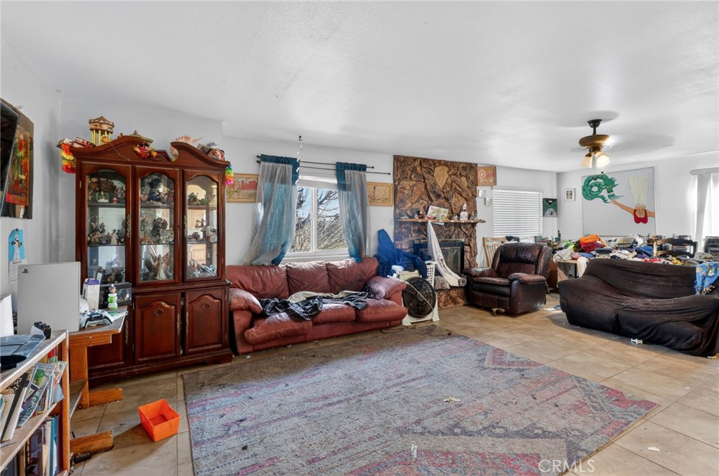 15190 Cheyenne Property Photo 9