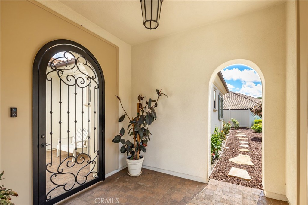 5762 Rancho Del Caballo Property Photo 8