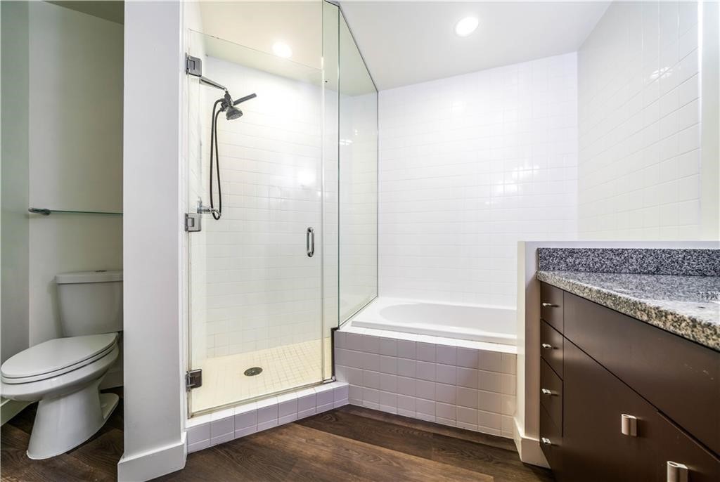 1100 Wilshire 2707 Property Photo 16