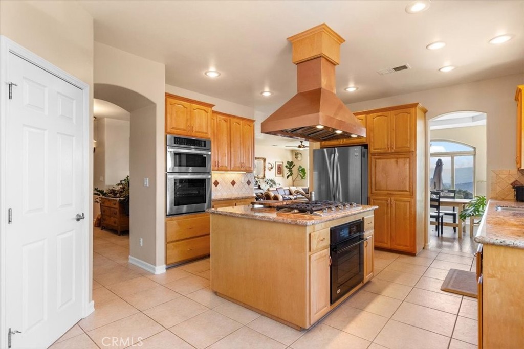 25250 Deertrail Property Photo 2