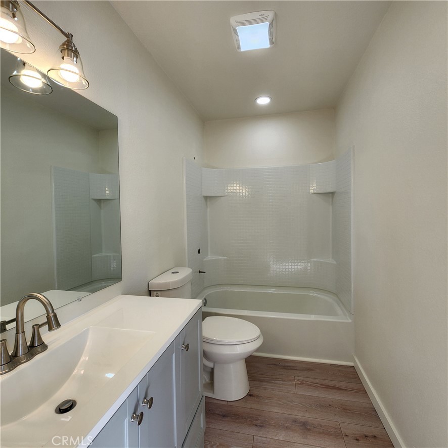 437 Reed Property Photo 13