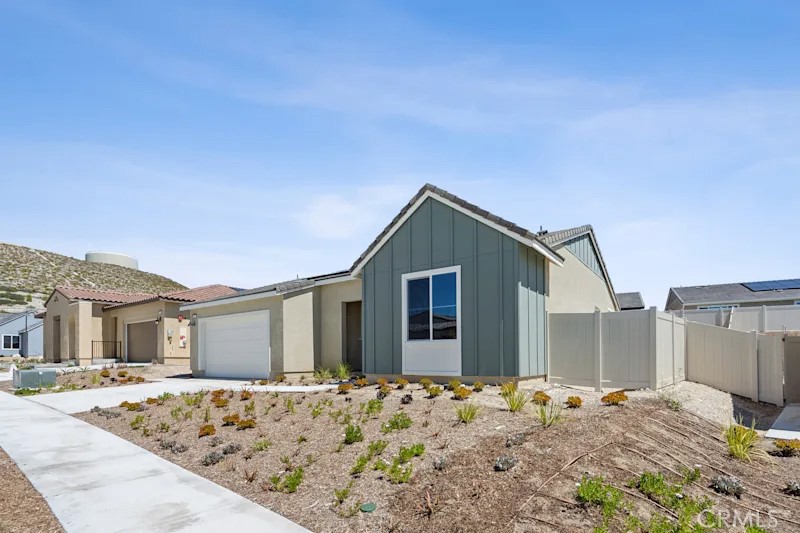 28916 Vertex Way Property Photo 2