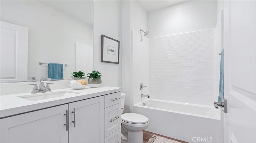 28916 Vertex Way Property Photo 37