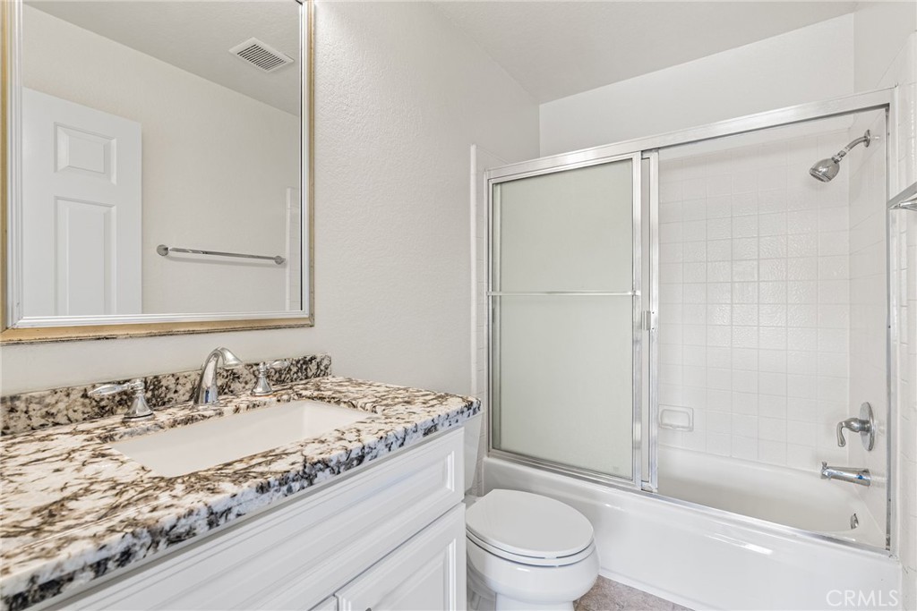 24304 Val Verde Court Property Photo 10