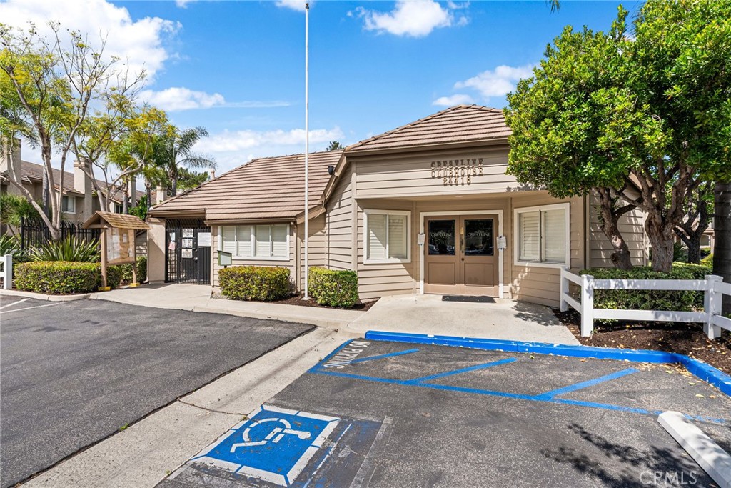 24304 Val Verde Court Property Photo 15