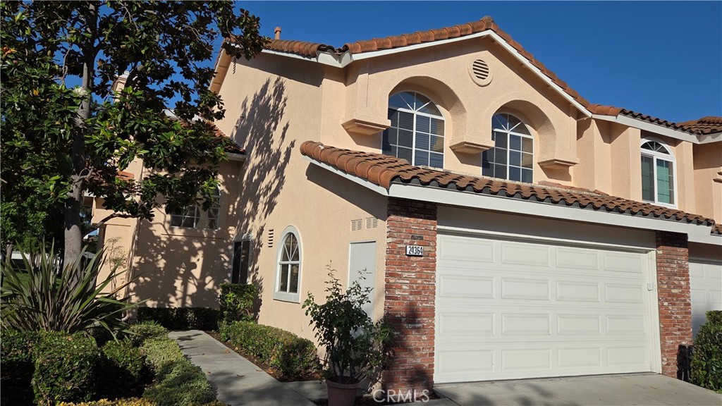 24364 Hilton Way Property Photo 2