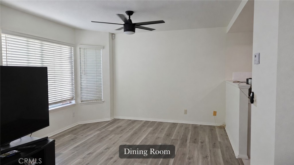 24364 Hilton Way Property Photo 5