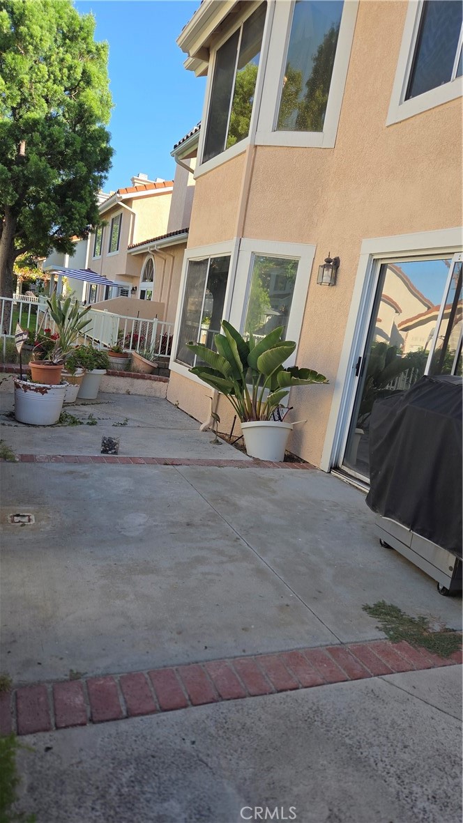 24364 Hilton Way Property Photo 15