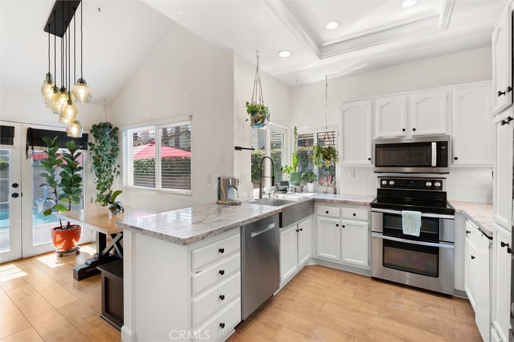 27842 Sheffield Property Photo 8