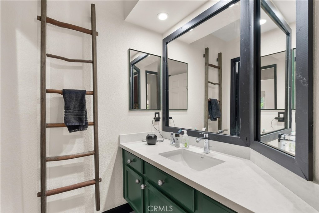 27842 Sheffield Property Photo 25