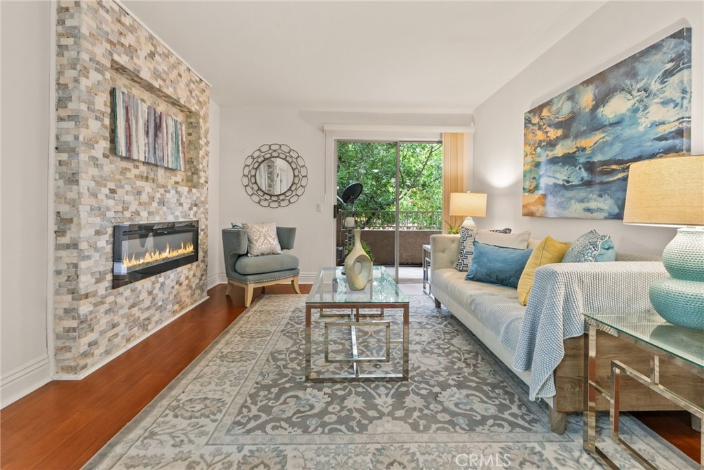 2550 San Gabriel Way 202 Property Photo 2