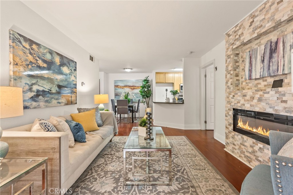 2550 San Gabriel Way 202 Property Photo 3