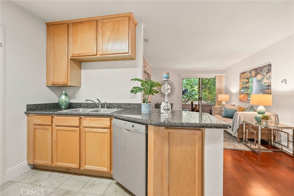 2550 San Gabriel Way 202 Property Photo 8