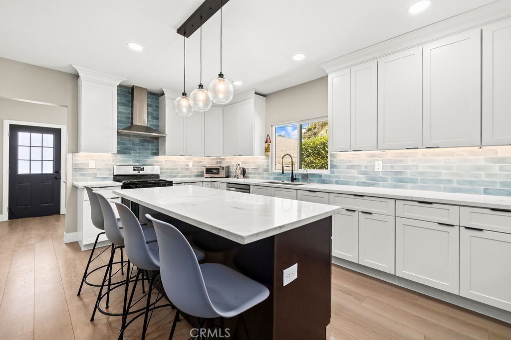 1347 Atlantic Property Photo 6