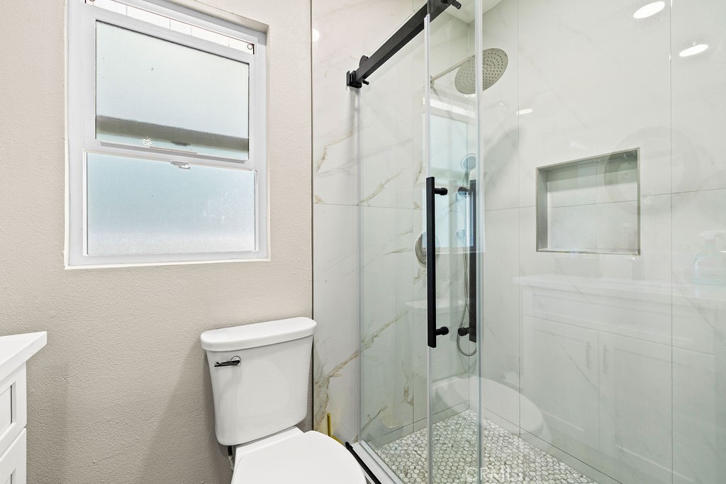 1347 Atlantic Property Photo 27