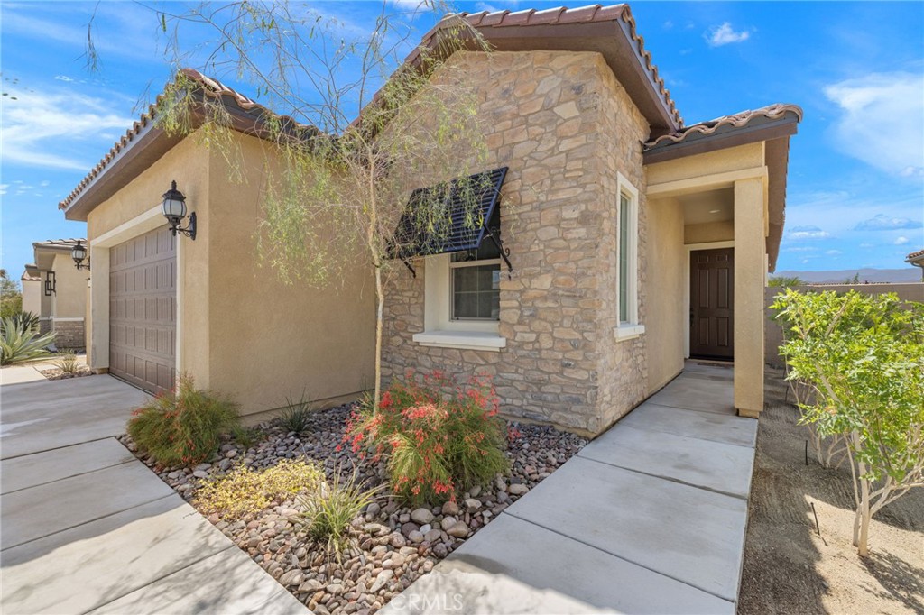 98 Zinfandel Property Photo 5