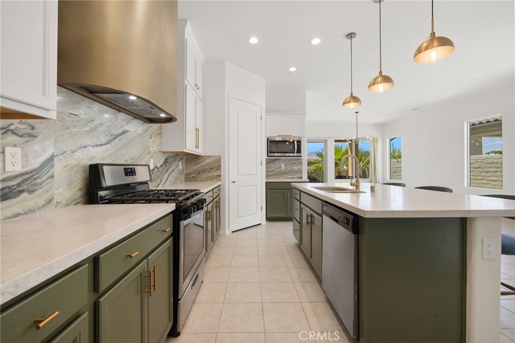 98 Zinfandel Property Photo 12