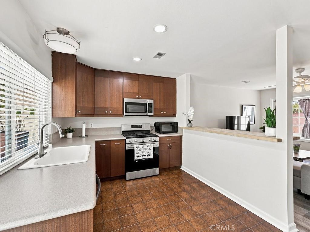 4821 Lori Ann Property Photo 1