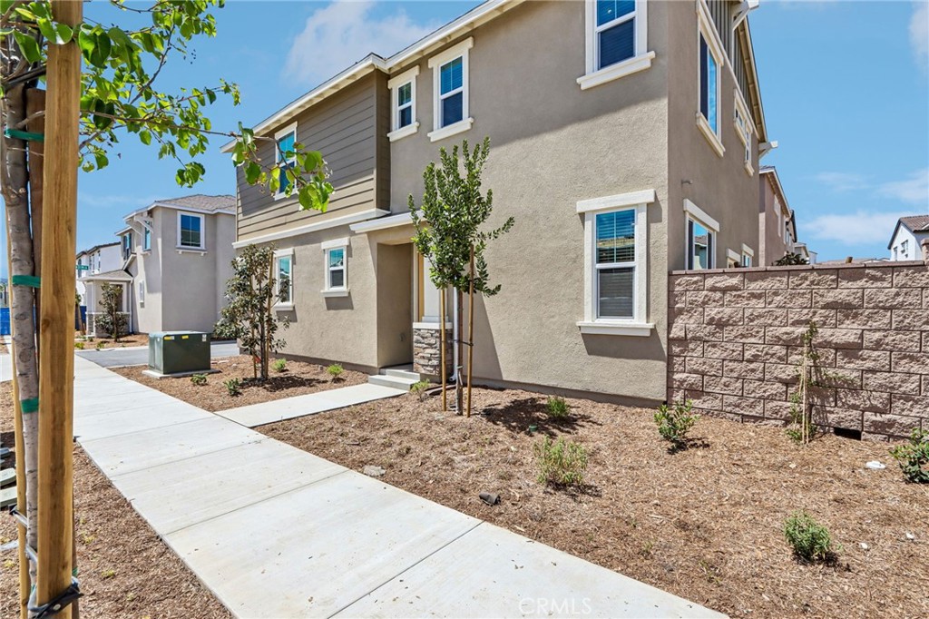 28256 Via Vendimia Property Photo 1