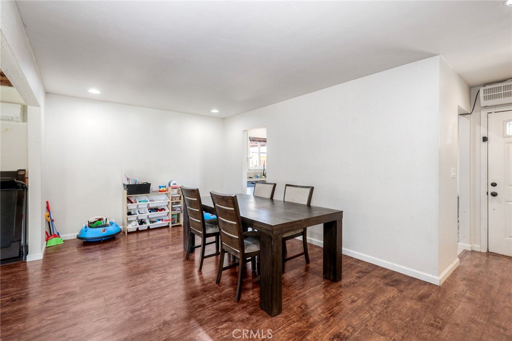7549 Black Oak Property Photo 7
