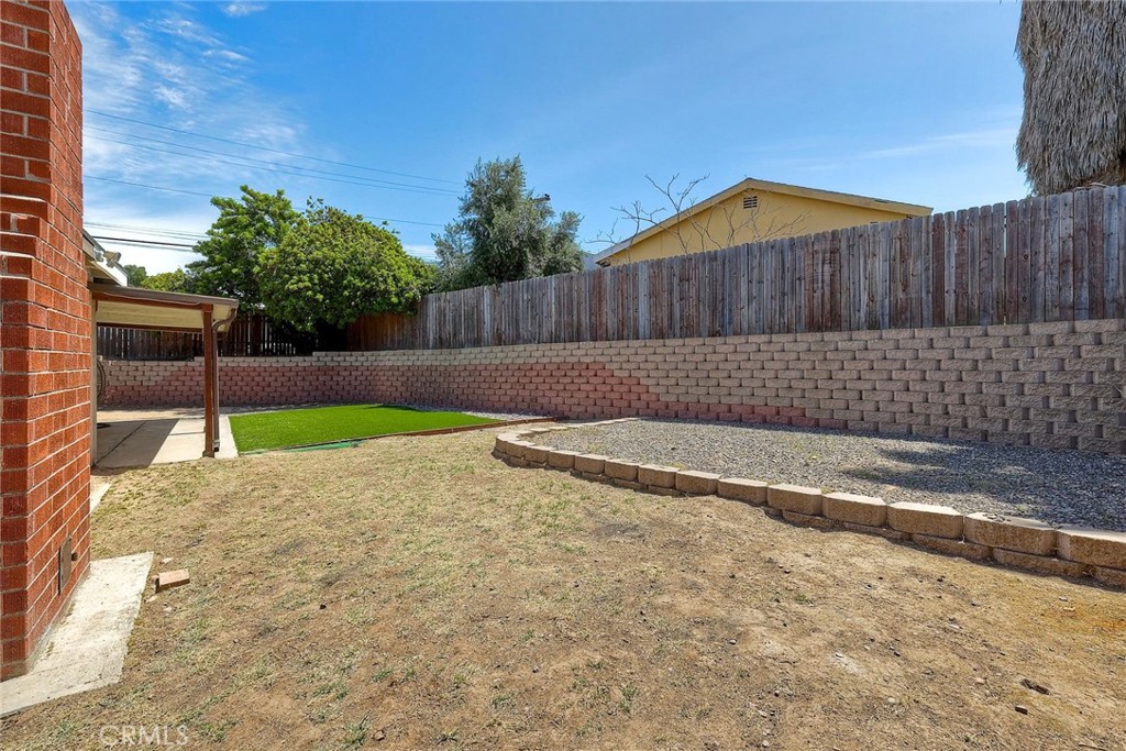 7549 Black Oak Property Photo 22