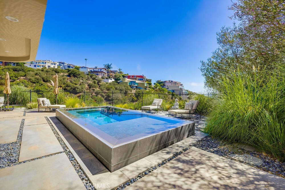 1725 Del Mar Property Photo 36