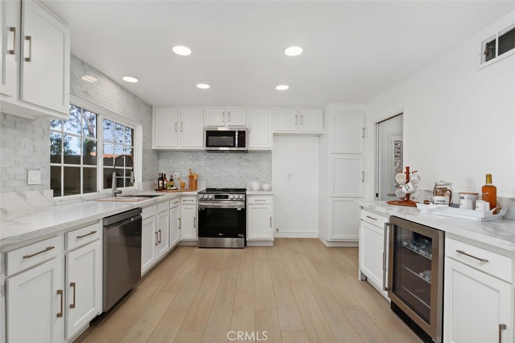 903 S Nordica Street Property Photo 1