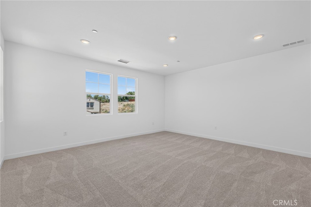 26849 Hadley Avenue Property Photo 11