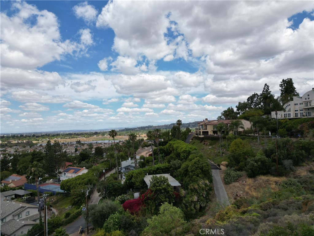 5242 E Lomita Property Photo 8