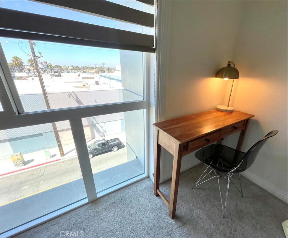 1598 Long Beach Blvd 412 Property Photo 19